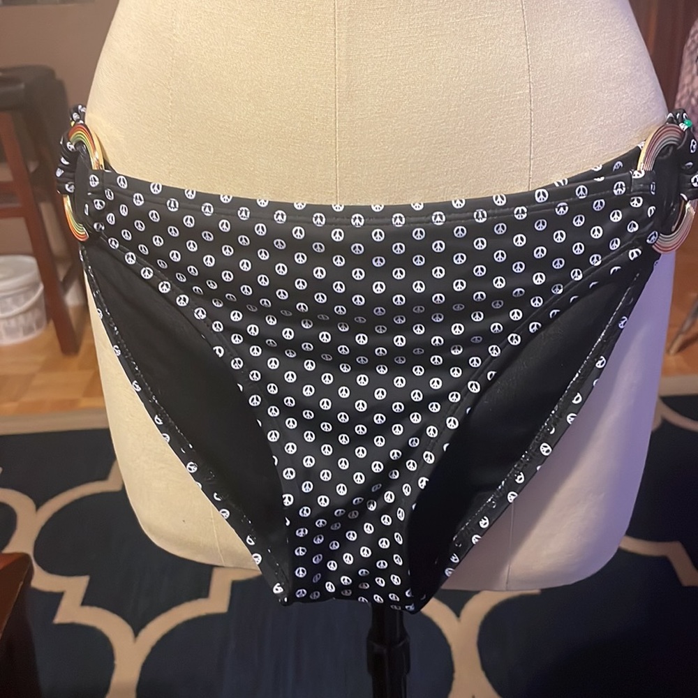 Roxy 2pc Bikini - image 4